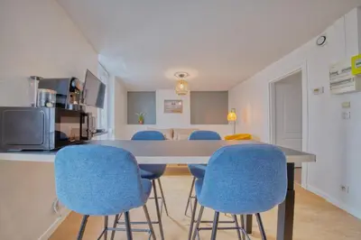 Cuisine ou kitchenette dans l'établissement Le Barbusse