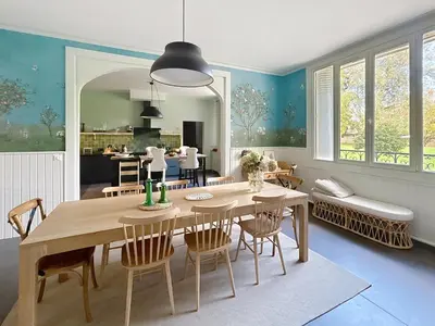 Cuisine ou kitchenette dans l'établissement Le Manoir du Cèdre - 7 minutes from Pierrefonds