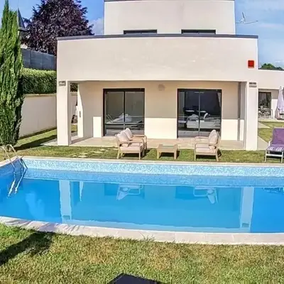Villa 5 étoiles with swimming pool