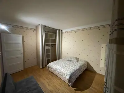 Un ou plusieurs lits dans un hébergement de l'établissement Logement 1 à 5 personnes