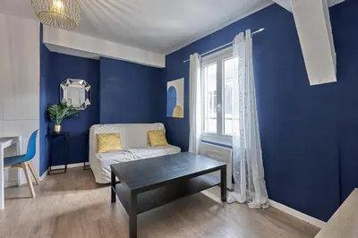 Coin salon dans l'établissement Château Saphir T2 hypercentre historique au pied du château