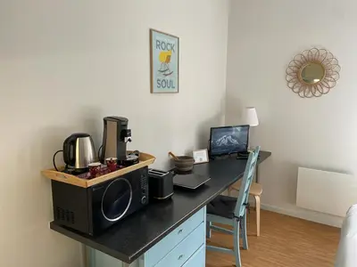 Plateau bouilloire dans l'établissement Grenier a sel hyper centre magnifique studio