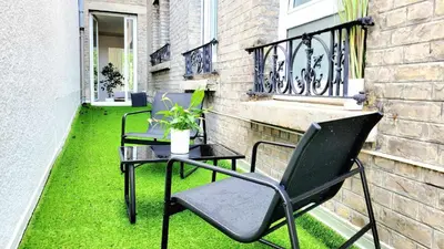 Terrasse ou espace extérieur de l'établissement Appart SPA 80m2 avec terrasse balcon jacuzzi et sauna privatif en hyper centre Place Drouet d'Erlon