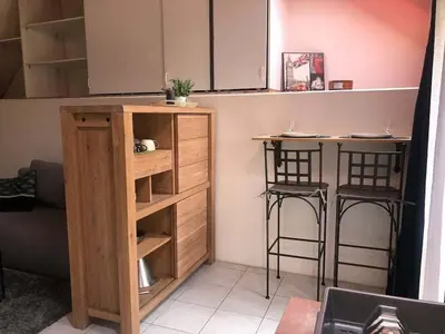 Coin salon dans l'établissement Studio gare et commerces sur place
