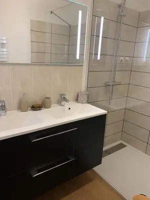 Salle de bains dans l'établissement L etoile marine
