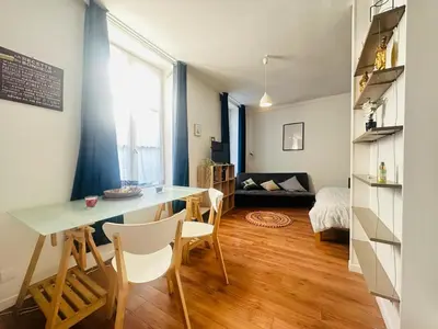 Coin salon dans l'établissement Le studio des remparts
