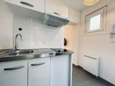 Cuisine ou kitchenette dans l'établissement Duruy C, studio confortable à deux pas du centre