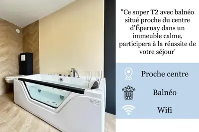 Plan de l'établissement E4 Reton Suite avec Balnéo T2 au couur d Épernay