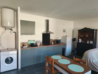 Cuisine ou kitchenette dans l'établissement Les gîtes de Pierre