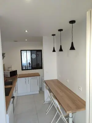 Cuisine ou kitchenette dans l'établissement Le Relais