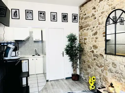 Cuisine ou kitchenette dans l'établissement capucin 2 super studio au pied de la cathédrale