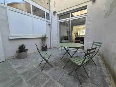 Terrasse ou espace extérieur de l'établissement Hambourg, 11 Pers, Spacieux, Élegant, Moderne