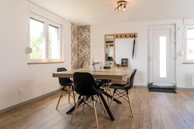 Plan de l'établissement Appartement plein centre 