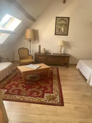 Un ou plusieurs lits dans un hébergement de l'établissement Grand studio lumineux à 10 min de Compiègne