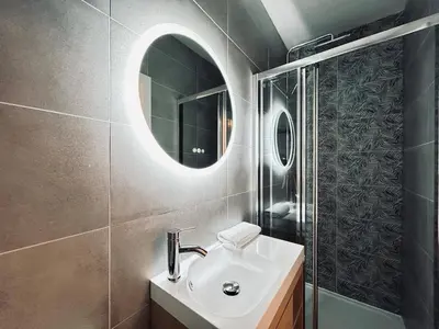 Salle de bains dans l'établissement Chez Cath Studio neuf cosy proche centre-ville