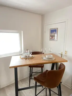 Plan de l'établissement Jolie maison Margnotine avec cour & parking privés