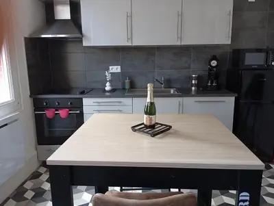 Cuisine ou kitchenette dans l'établissement la loge sparnacienne