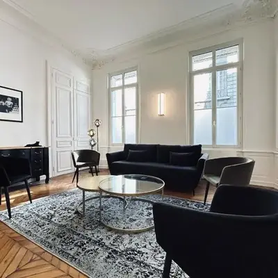 3 Lenoir Grand T3 luxueux au centre-ville 4 pers