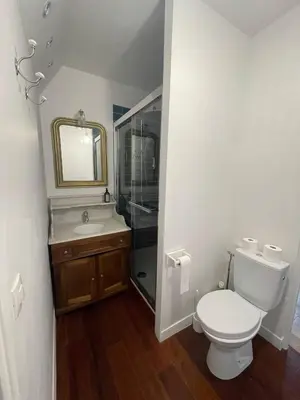 Salle de bains dans l'établissement Relais Golf et Champagne