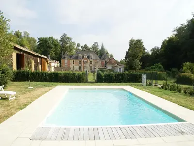Piscine de l'établissement Nettancourt Family Stay ou située à proximité