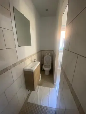 Salle de bains dans l'établissement California