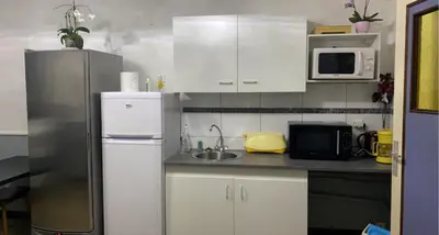 Cuisine ou kitchenette dans l'établissement California