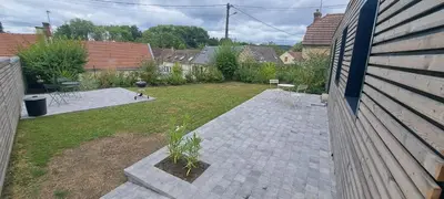 Jardin de l'établissement la Maison d'à côté Chambre 3