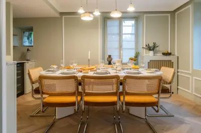 Coin salon dans l'établissement Le Domaine by A&G - Vendrest