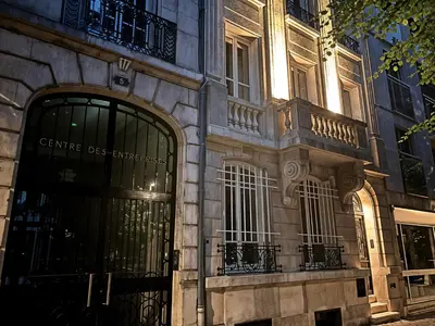Façade ou entrée de l'établissement Le Perroquet qui Bulle - Reims Centre