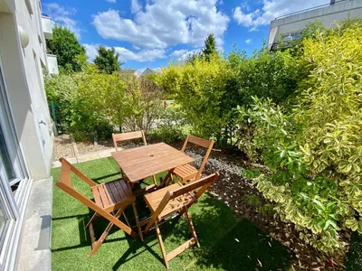 Jardin de l'établissement Bienvenue Chez Annabelle - Meaux