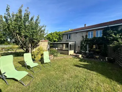 Jardin de l'établissement Le Gîte d'antan - L'Artdu'Net -