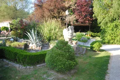 Jardin de l'établissement Le Grand Logis