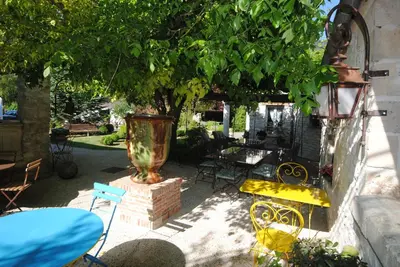 Jardin de l'établissement Le Grand Logis