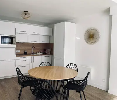 Cuisine ou kitchenette dans l'établissement Les Gites de Saint Thierry