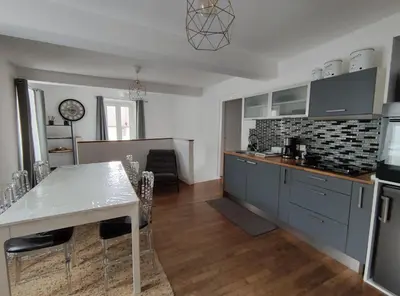 Cuisine ou kitchenette dans l'établissement L'Alliance des Climats