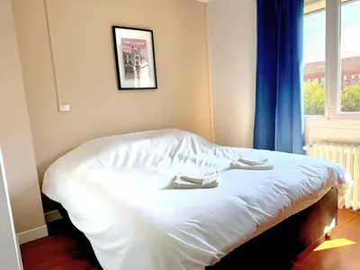 Un ou plusieurs lits dans un hébergement de l'établissement Rare ! Maison face à l'étang d'Isle