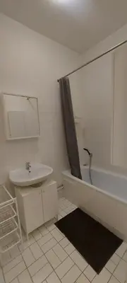Salle de bains dans l'établissement Séjour de caractère