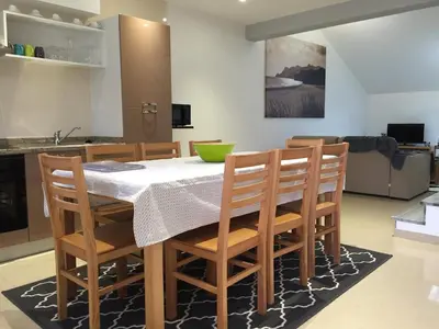 Cuisine ou kitchenette dans l'établissement Gites Des Sablons