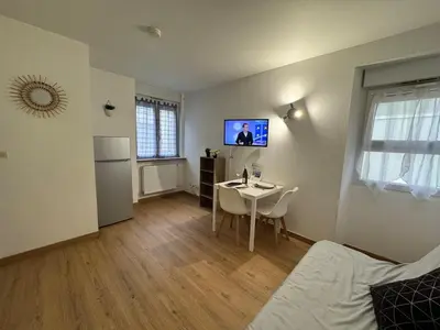 Plan de l'établissement Studio meublé proche gare et centre ville