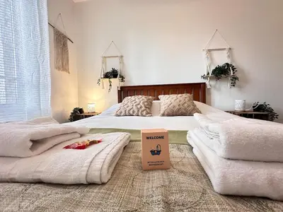 Coin salon dans l'établissement La détente de Robinson T2 agréable proche centre