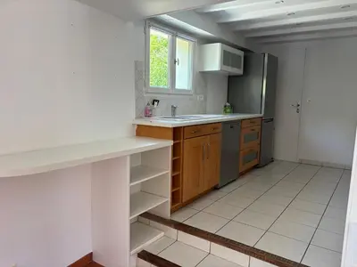 Cuisine ou kitchenette dans l'établissement Le Mondementais - Gîte en Champagne avec piscine
