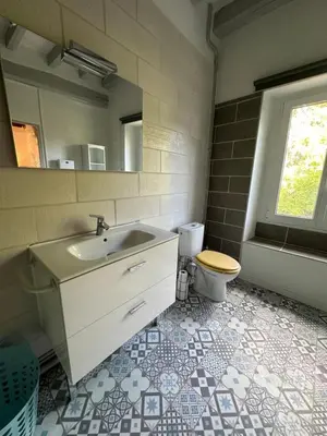 Salle de bains dans l'établissement Loft Préaux