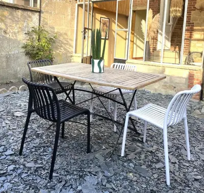 Terrasse ou espace extérieur de l'établissement La maison du voyageur toque