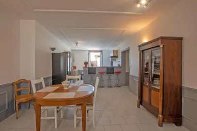 Cuisine ou kitchenette dans l'établissement L’Orthographe - T2 avec parking privé