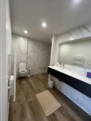 Salle de bains dans l'établissement Domaine TERRE DE REVES
