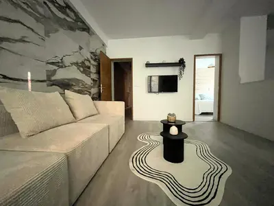 Télévision ou salle de divertissement dans l'établissement L'Étape 2 - Center - Cathedral