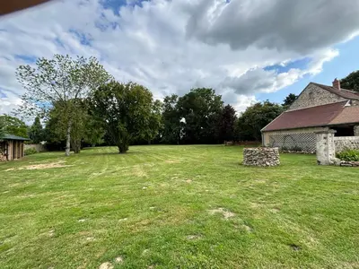 Jardin de l'établissement Le magnolia