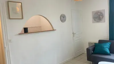 Coin salon dans l'établissement MEAUX Centre 1 au calme Vue sur cour intérieur