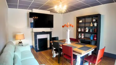 Coin salon dans l'établissement Les Belles Argonnaises