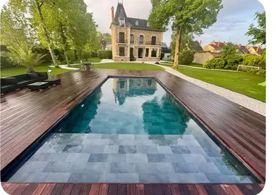 Piscine de l'établissement La Maison de Maître, Piscine & Spa ou située à proximité